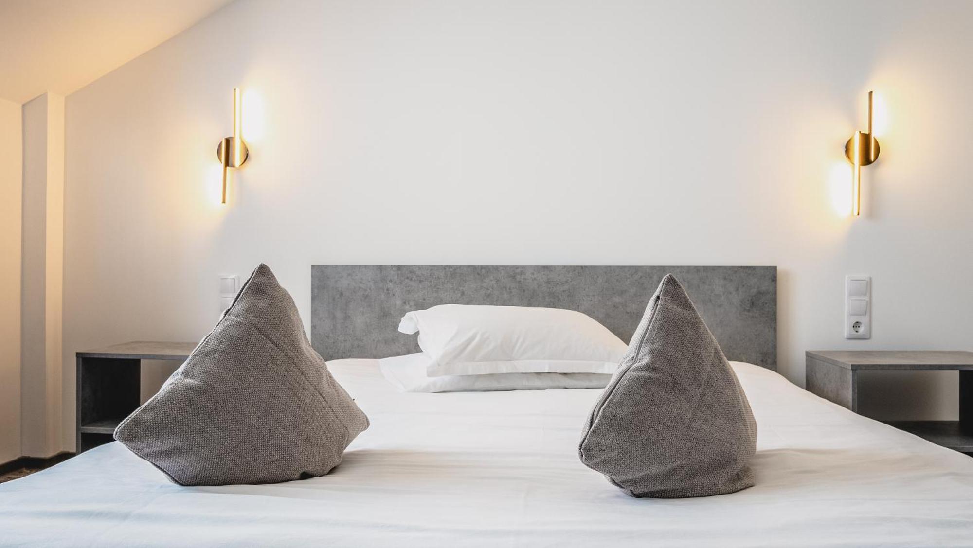 Hotel Eden Sibiu Ngoại thất bức ảnh
